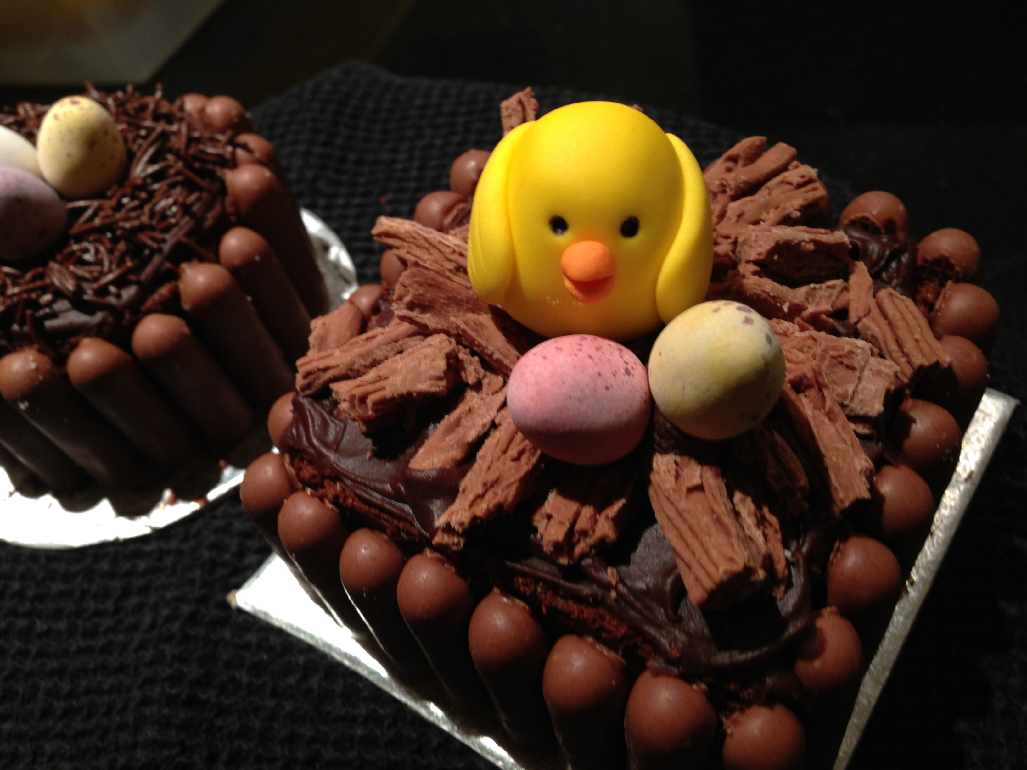 Mini Easter cakes